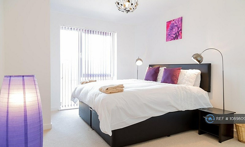 2 Bedroom Flat In Sp...