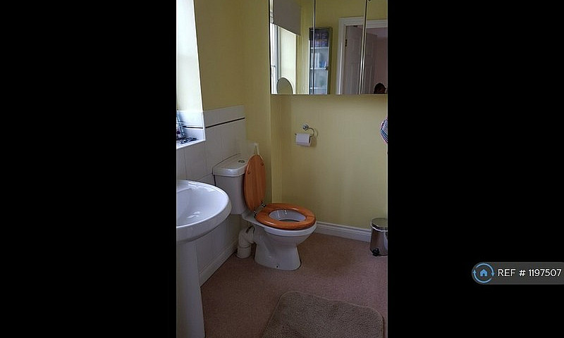 3 Bedroom House In F...