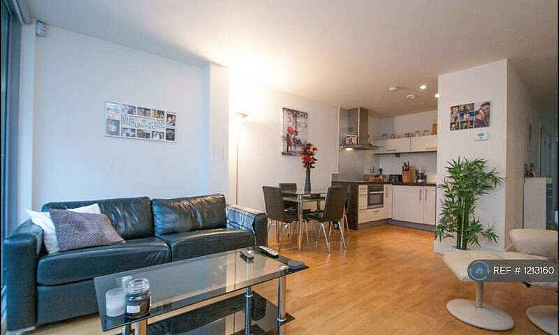 1 Bedroom Flat In Hi...