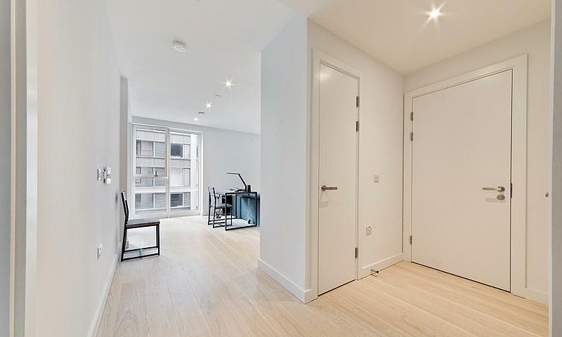 1 Bedroom Flat In We...