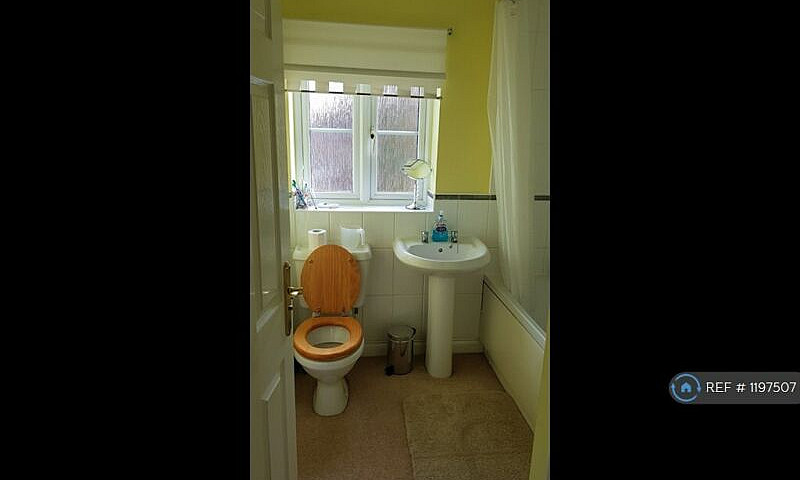 3 Bedroom House In F...