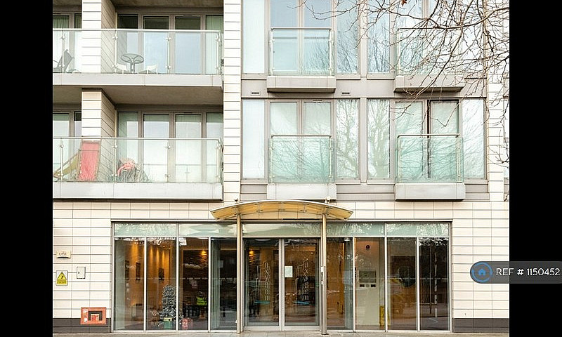 1 Bedroom Flat In Th...