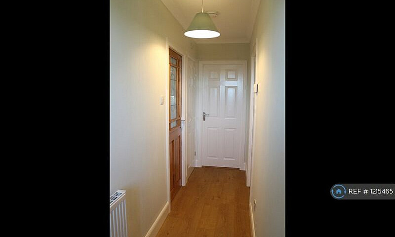 1 Bedroom House In W...