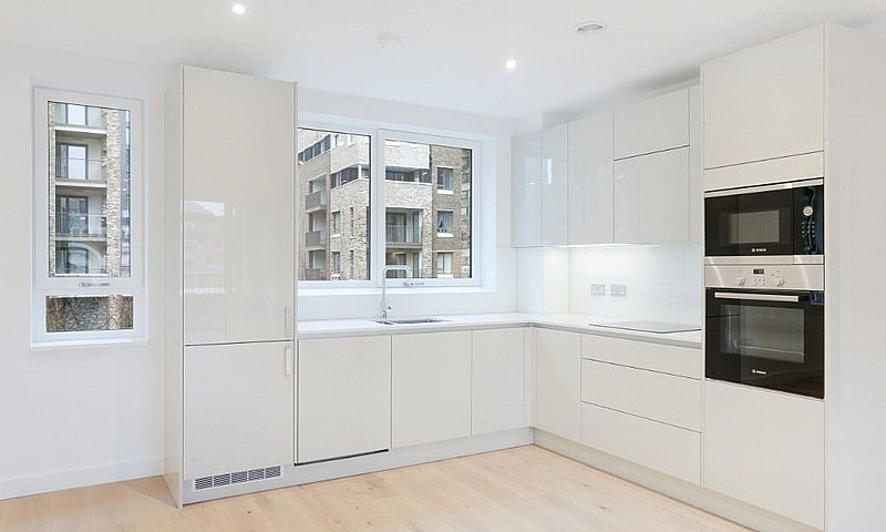 2 Bed 2 Bath, 4Th Fl...