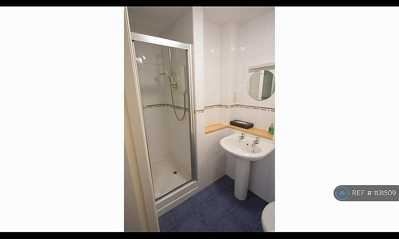 3 Bedroom Flat In El...