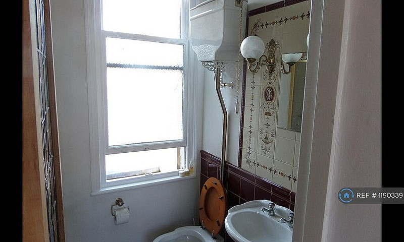 1 Bedroom In Powis R...