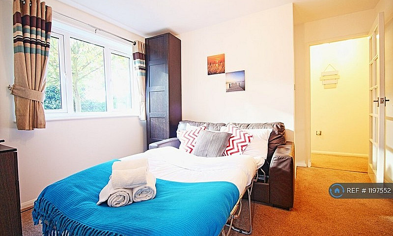 1 Bedroom Flat In Ja...