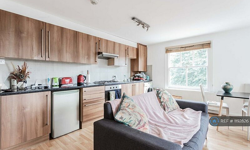 1 Bedroom Flat In Qu...