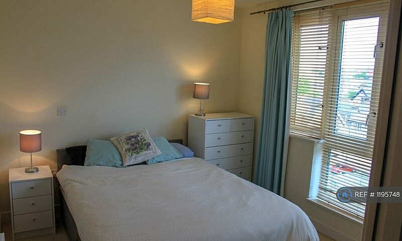 1 Bedroom Flat In Pa...