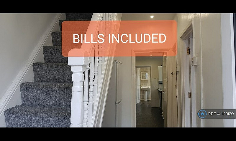 1 Bedroom In Birchwo...