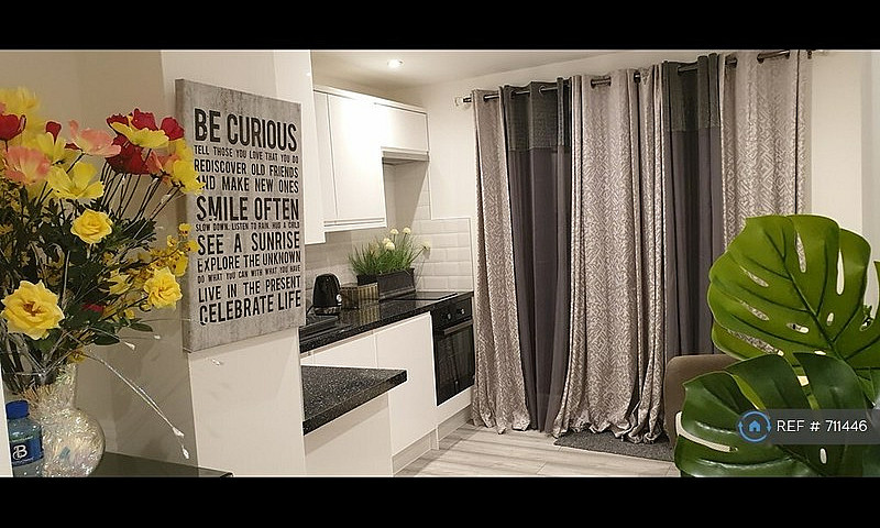 1 Bedroom In Putney ...