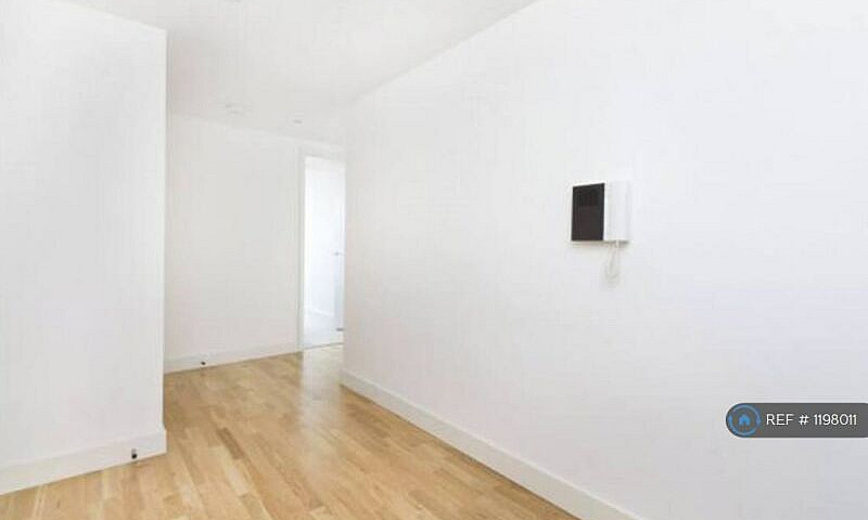 1 Bedroom Flat In Th...