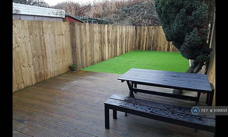 1 Bedroom In Wedmore...