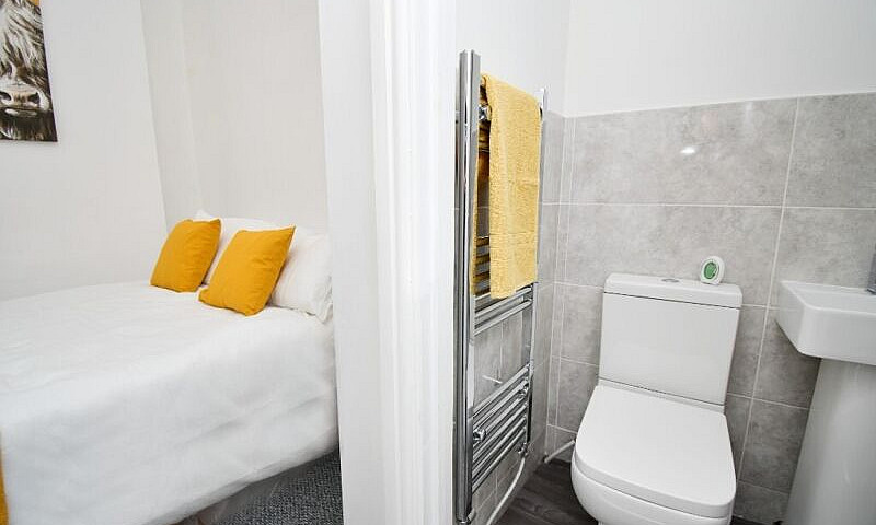 Fully Refurbished Hm...