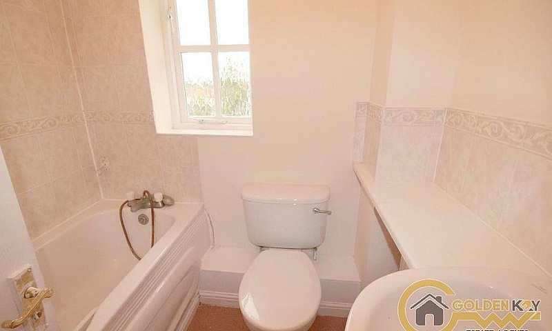 3 Bedroom House In R...