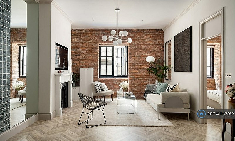 1 Bedroom Flat In Br...