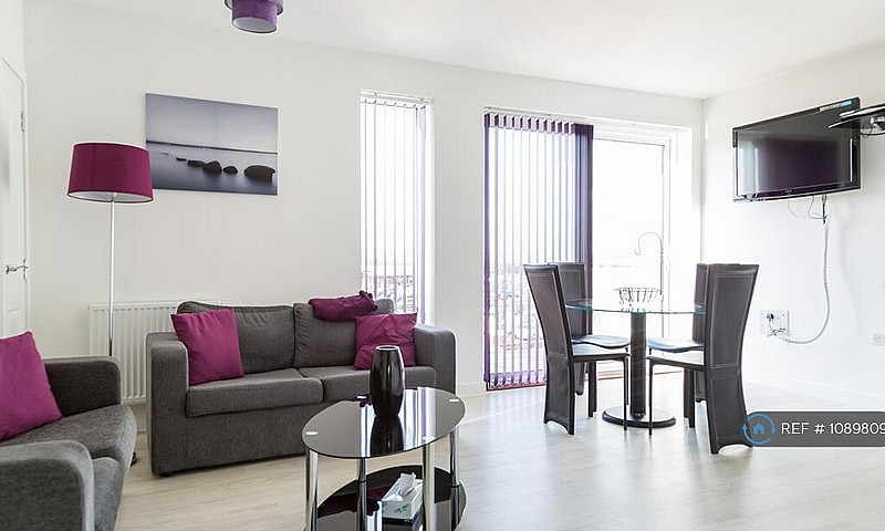 2 Bedroom Flat In Sp...