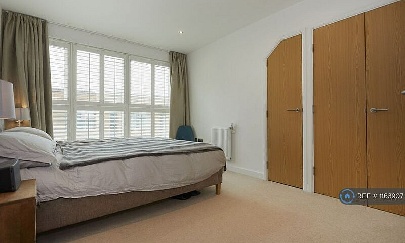 3 Bedroom House In N...
