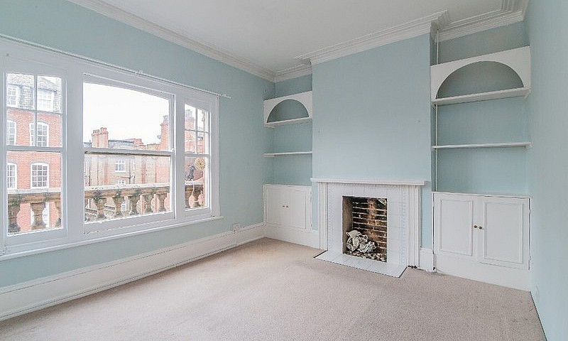 Three/Four Bed Flat,...