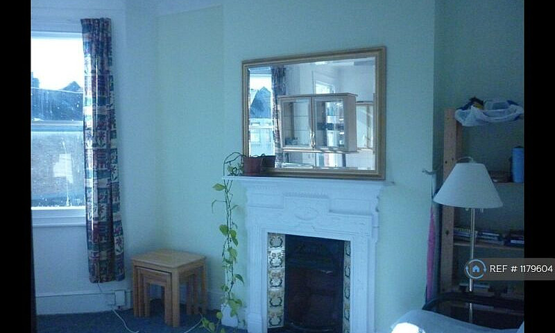 1 Bedroom In Crossfi...