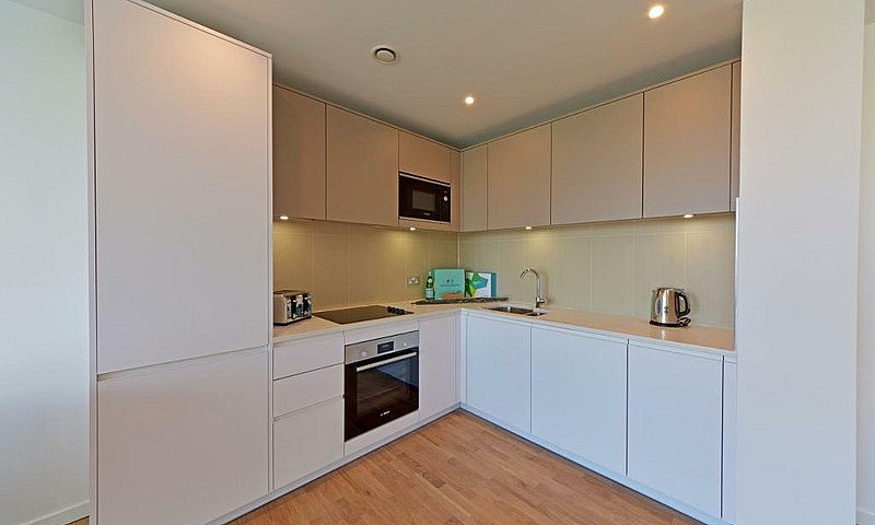 1 Bedroom Flat In Ki...