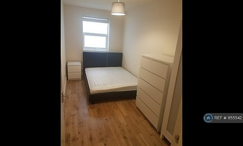 3 Bedroom Flat In Kn...