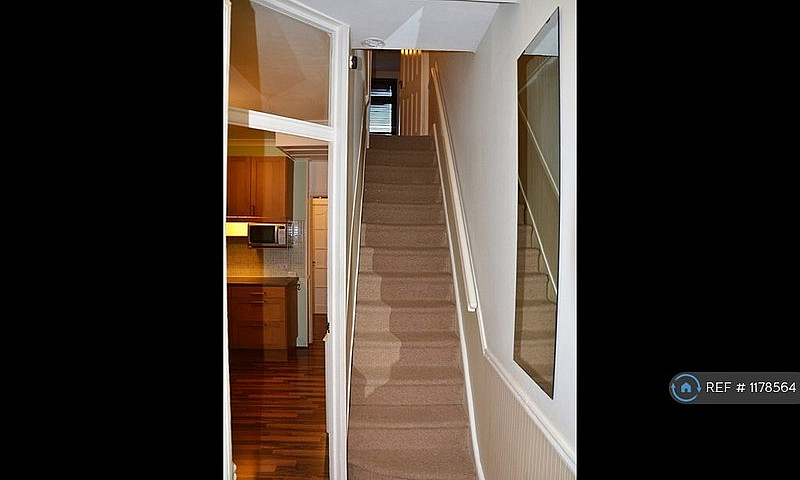 3 Bedroom House In F...
