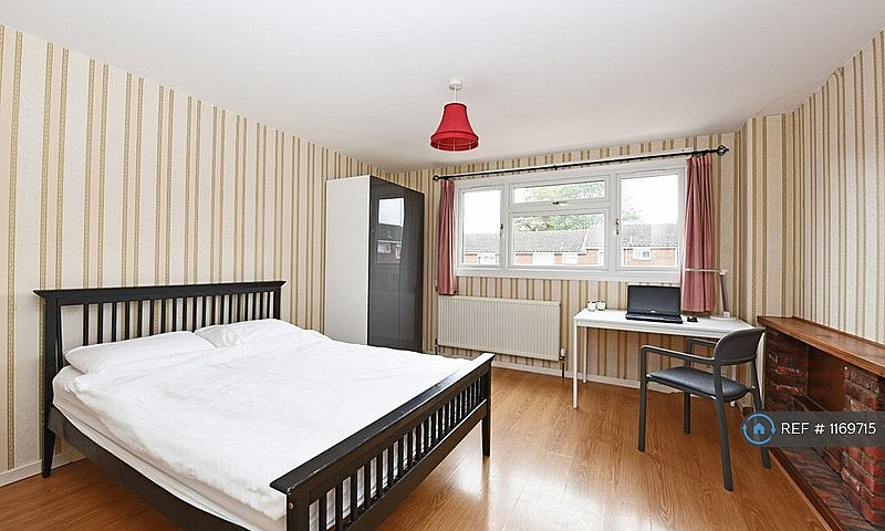 4 Bedroom House In C...