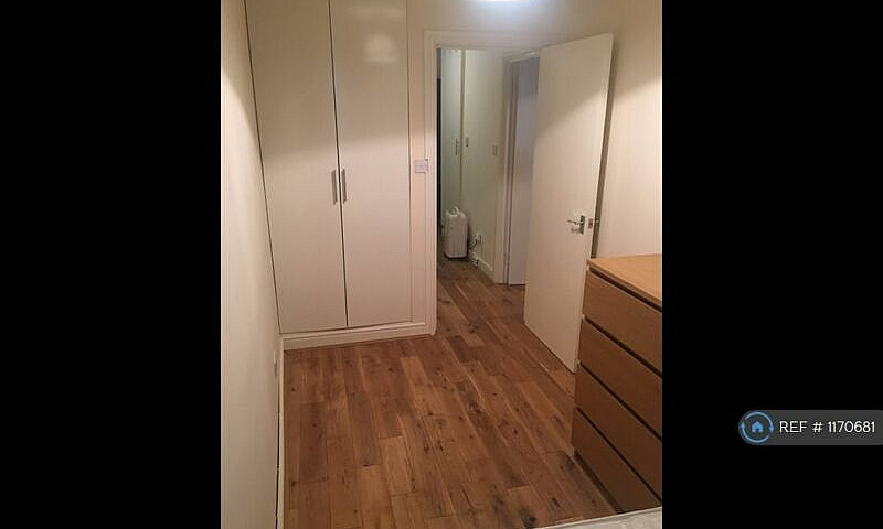 1 Bedroom Flat In Br...