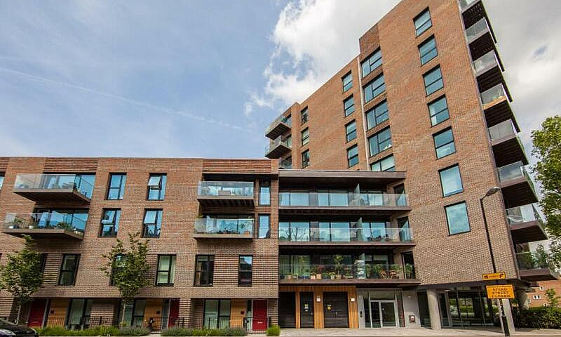 1 Bedroom Flat In Ma...