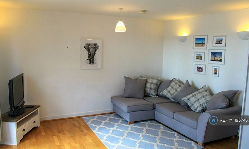 1 Bedroom Flat In Pa...