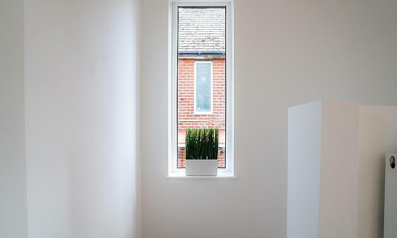 2 Bedroom Flat In Br...