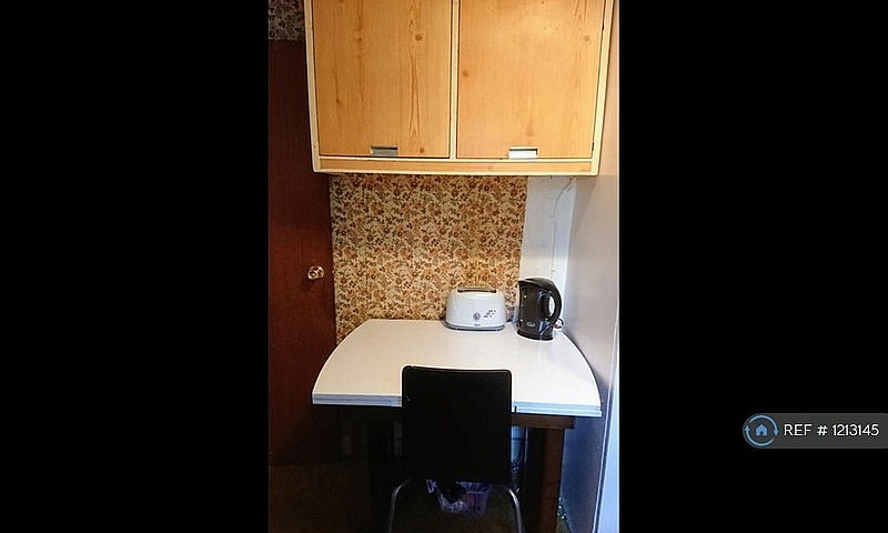 1 Bedroom In Langwit...