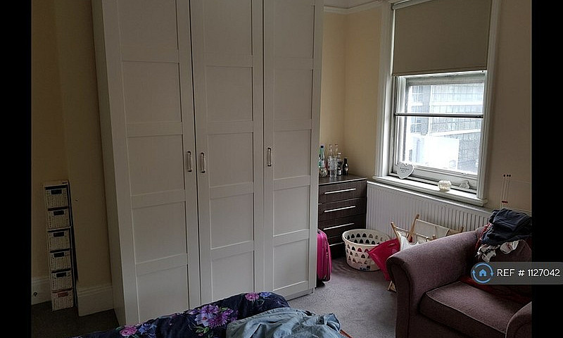 1 Bedroom In Hammers...