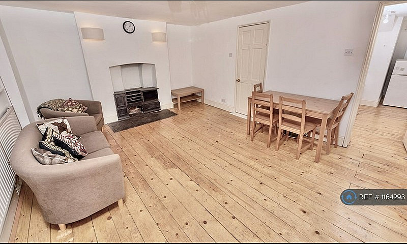 1 Bedroom Flat In Co...