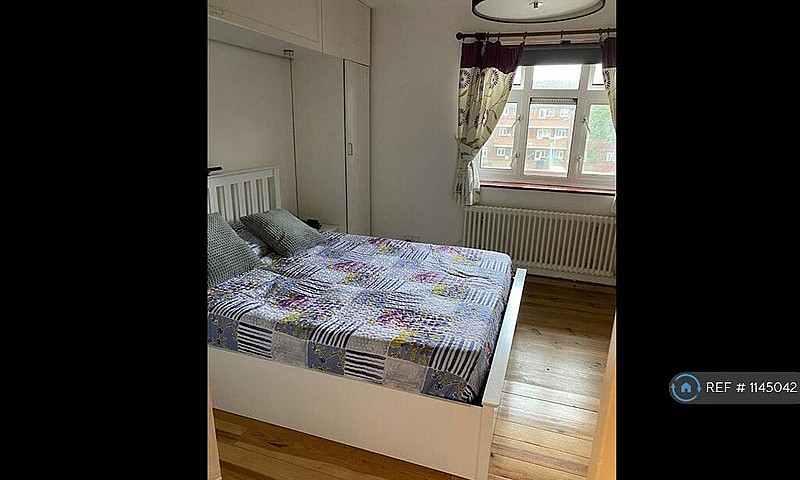 2 Bedroom Flat In Al...