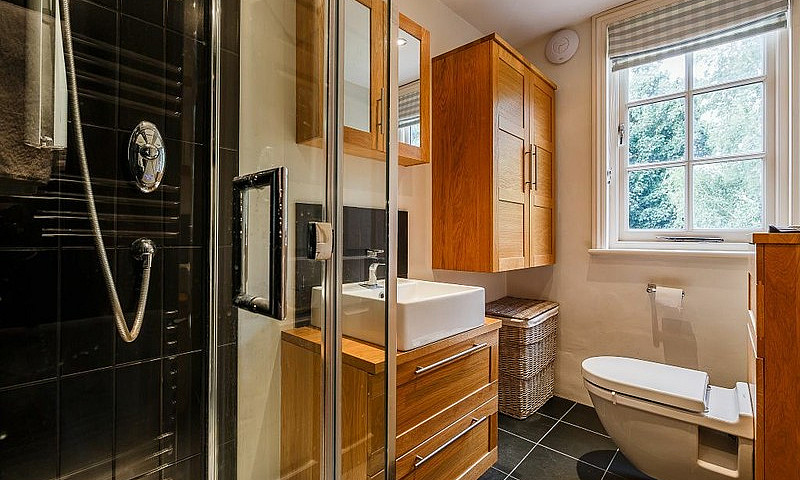 3 Bedroom Flat In 20...