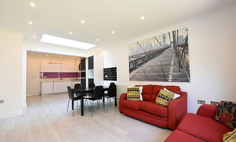 5 Semi Detached Bung...