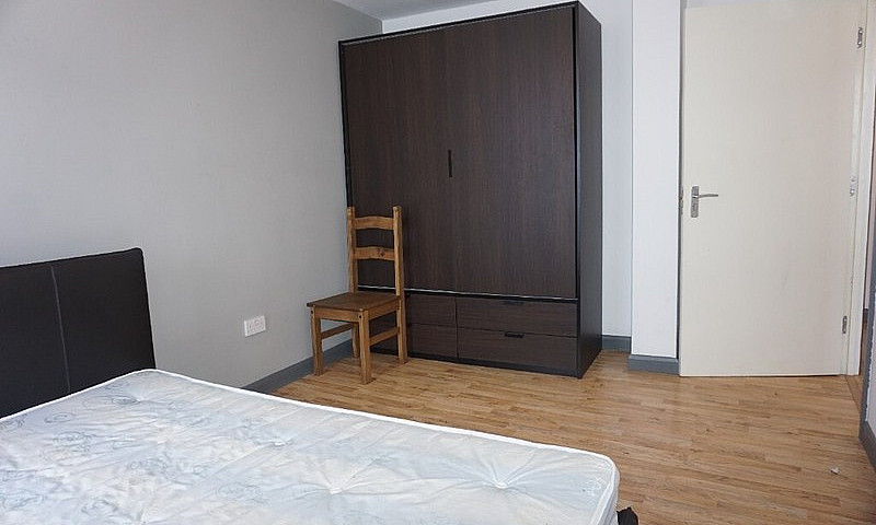 Newly Built 3 Bedroo...