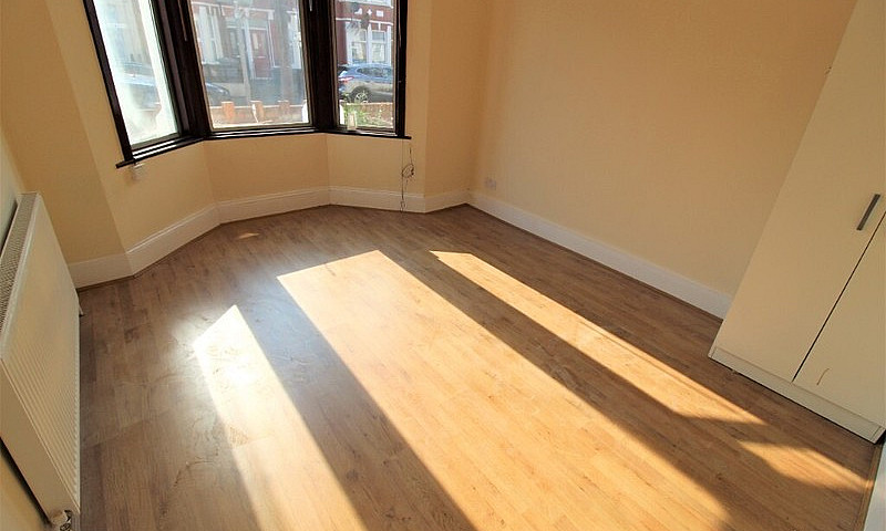 Fantastic Newly Reno...