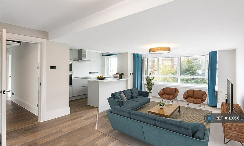2 Bedroom Flat In Th...