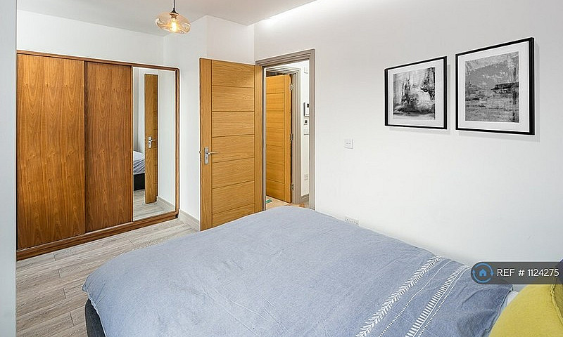 1 Bedroom Flat In Ki...