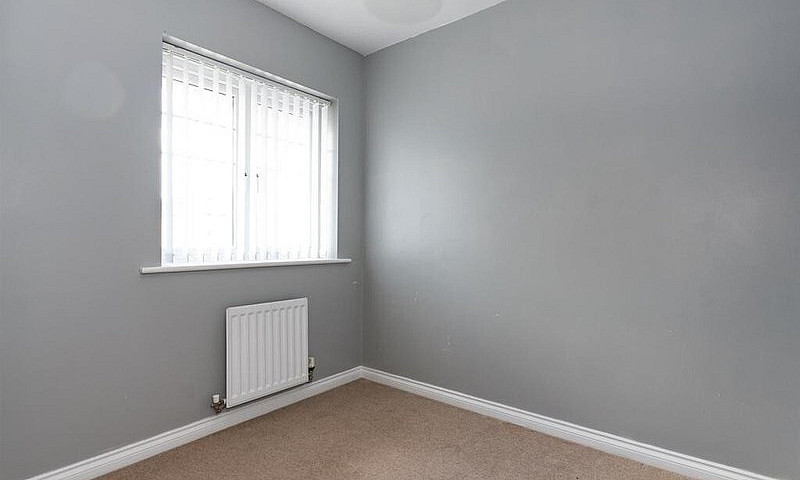 3 Bed Property For R...