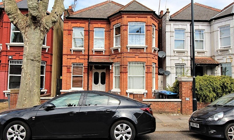 Superb Ground Floor ...