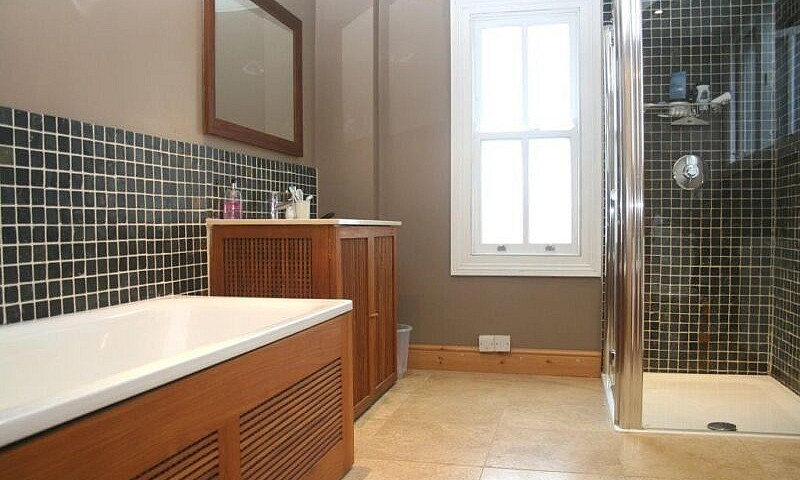 Beautiful 4 Bedroom ...