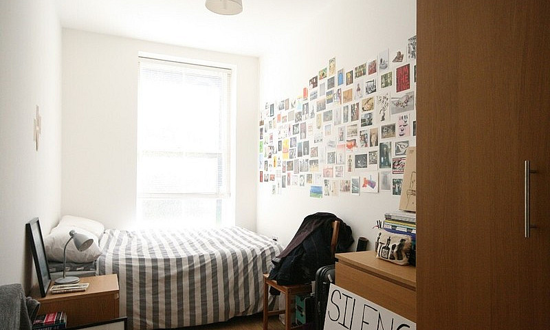 Spacious 2 Double Be...
