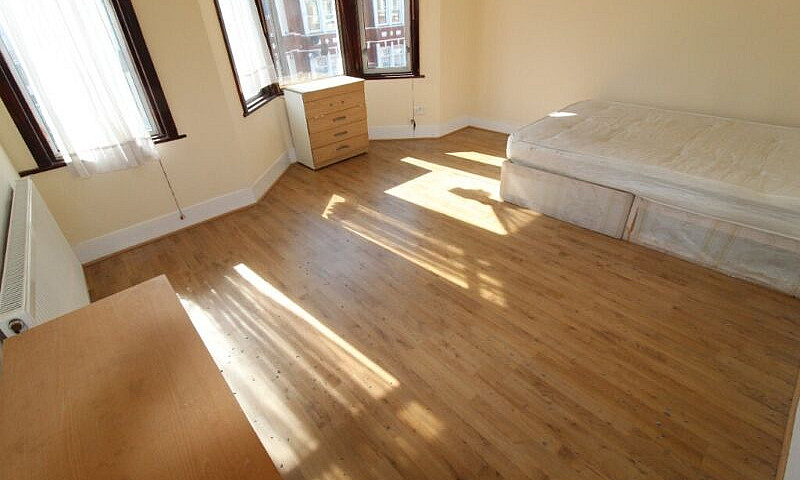 Fantastic Newly Reno...