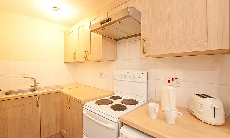 Studio Swiss Cottage...