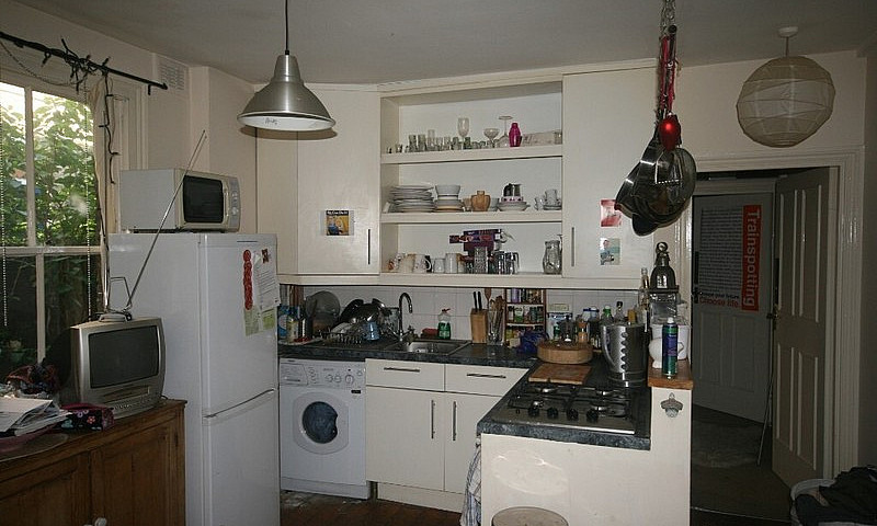 4 Bed In Kennington ...