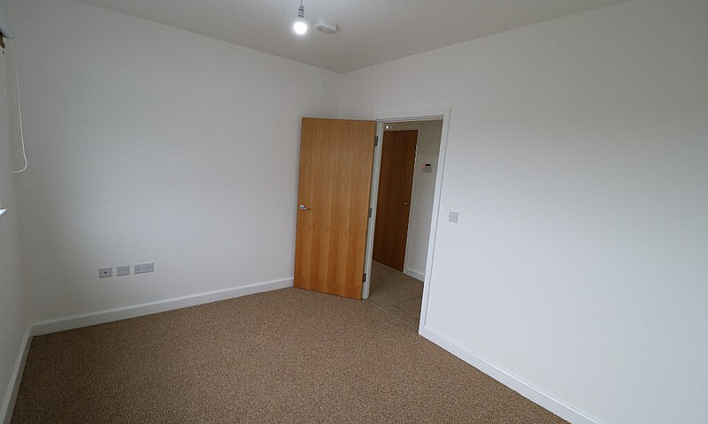 Two Bedroom Flat In ...